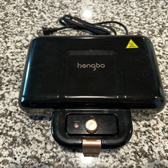 Dinosaur waffle maker - Picture 2 of 7